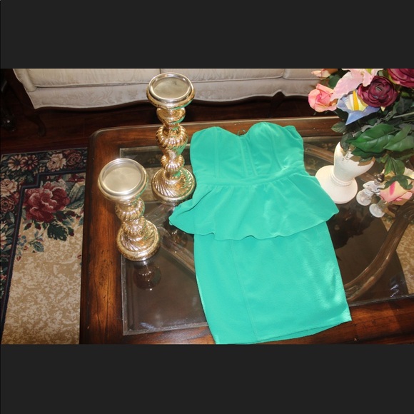 Teal Peplum Dress, with sweetheart neckline! - Picture 1 of 2